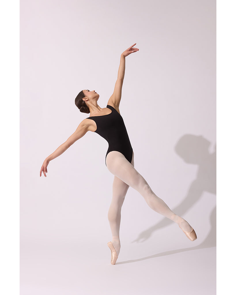 Capezio Veloce V-Cut Vamp Pointe Shoes - DURALITE® 2mm Shank - 1160W Womens