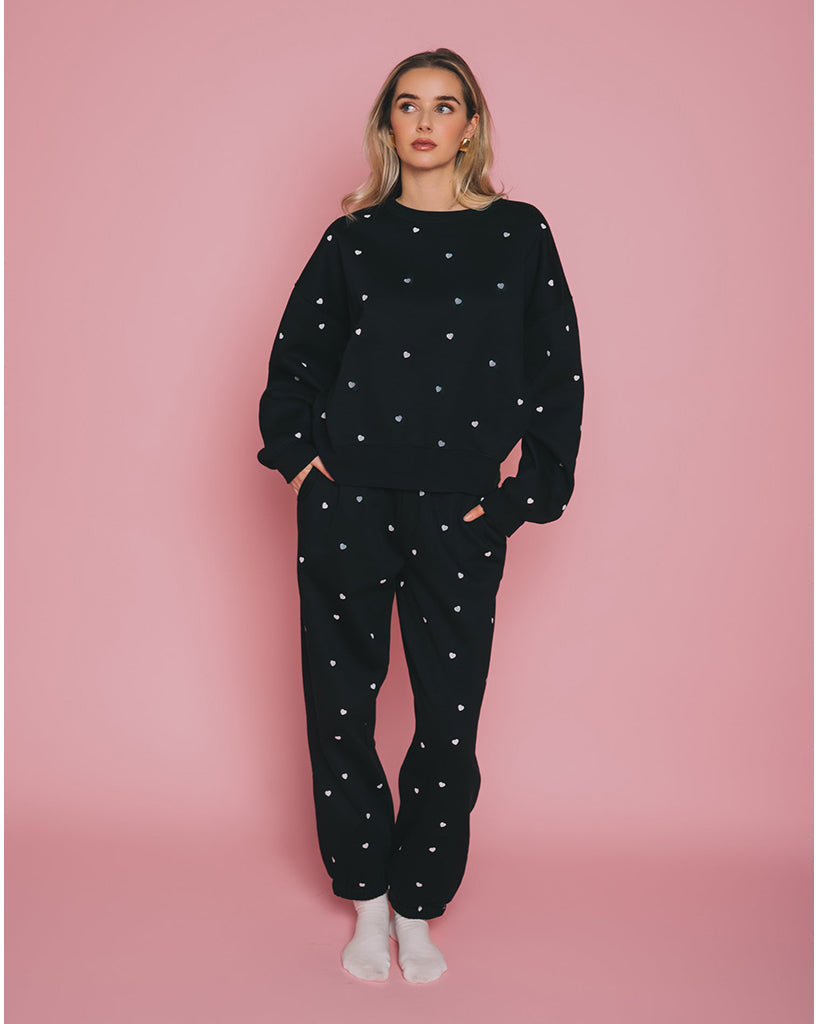 Brunette the Label All Over Tiny Heart Oversized Jogger Pant - Womens - Black / White