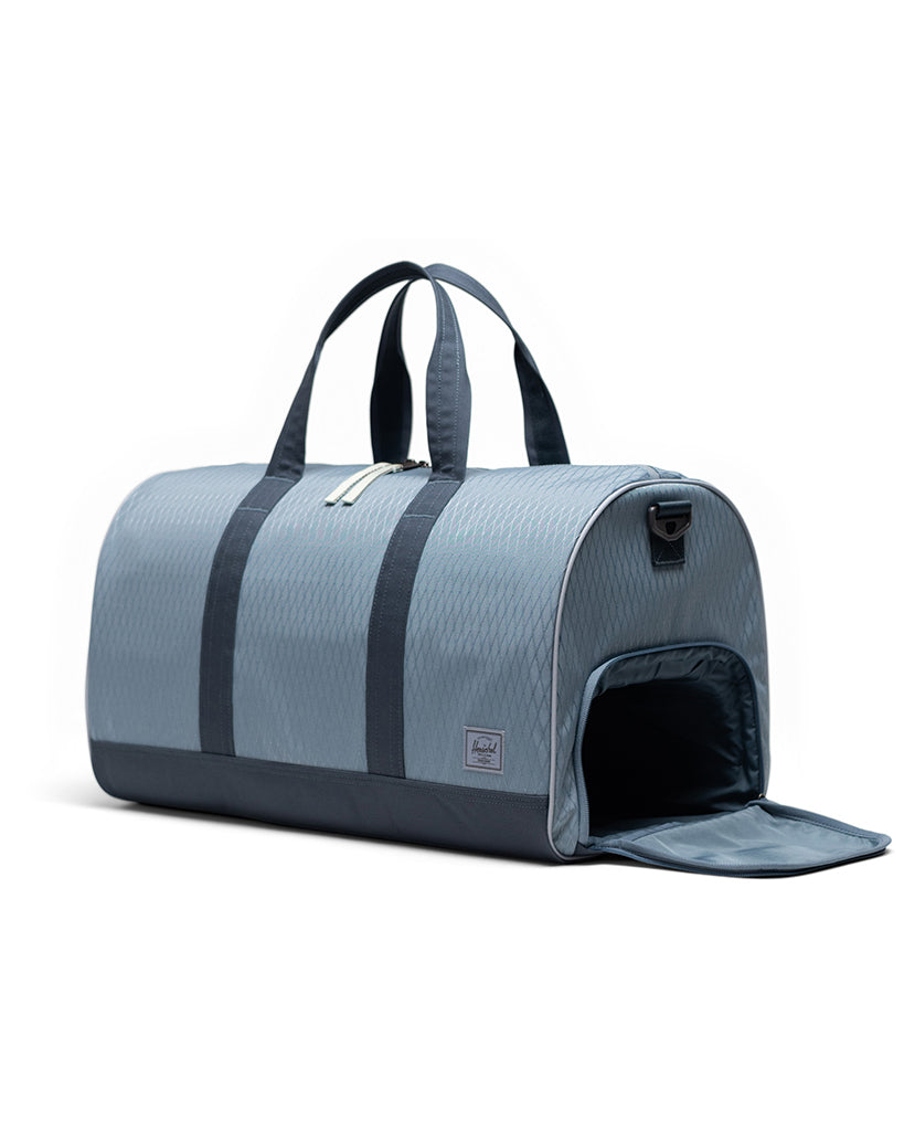 Herschel Supply Co Novel™ Duffle Bag - Blue Mirage Diamond / Sea Storm
