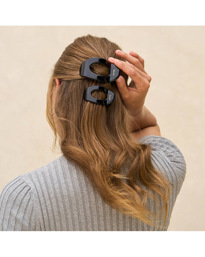 Kitsch Recycled Plastic Flat Cloud Clip Medium - Black