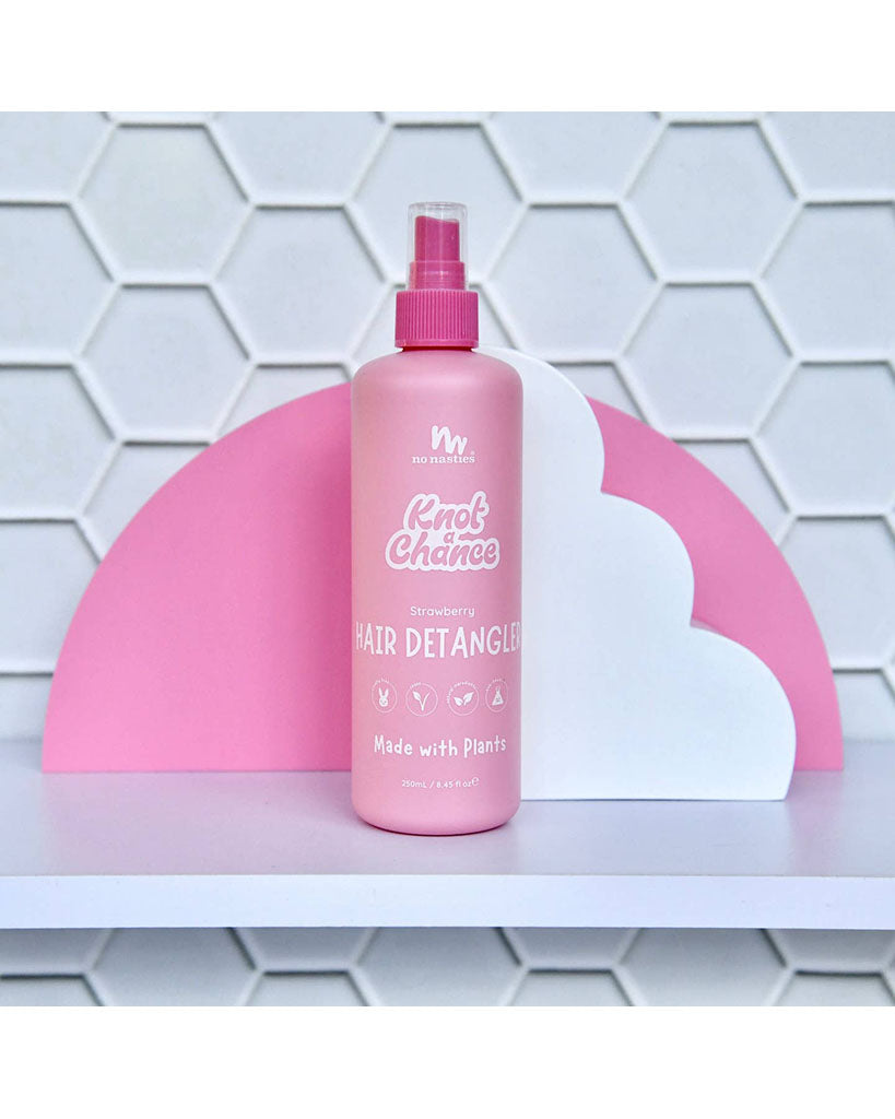 No Nasties Kids Natural Plant Based Hair Detangler - Strawberry