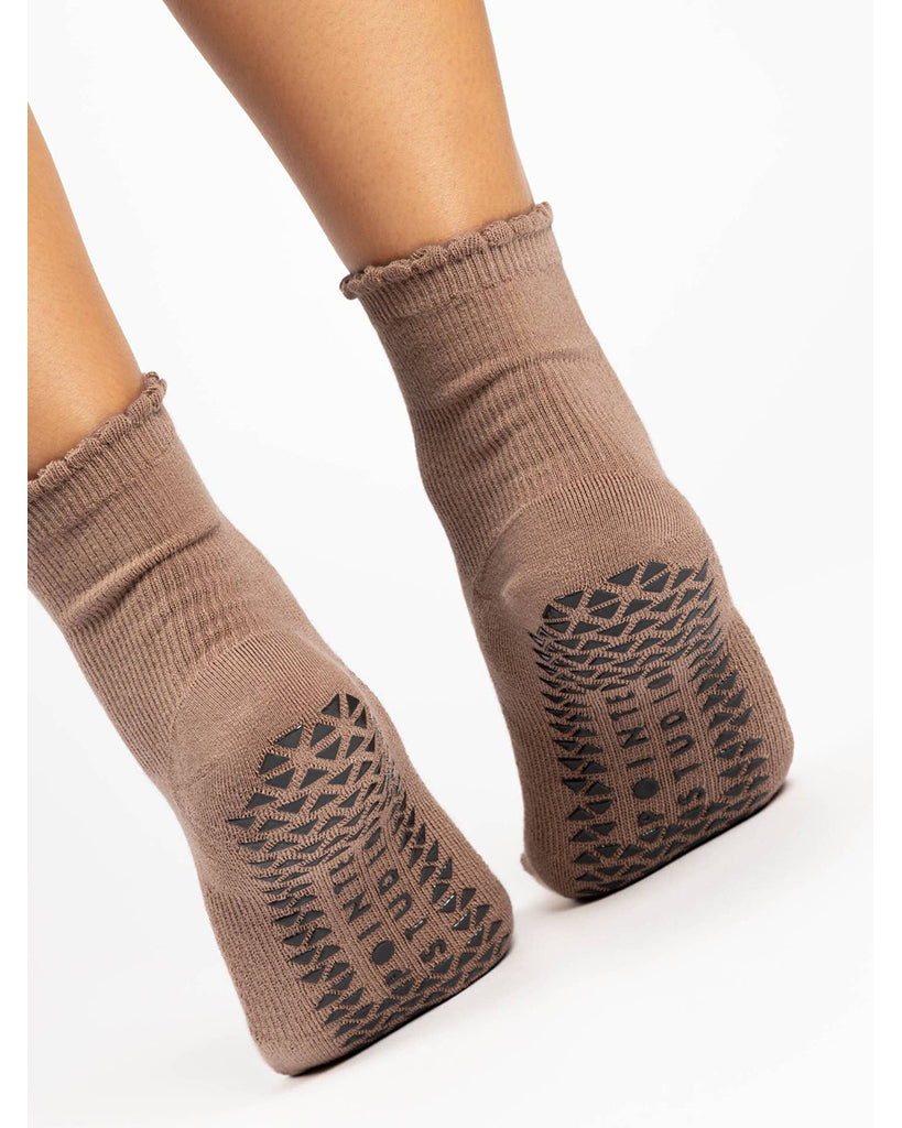 Pointe Studio Happy Ankle Grip Sock - Womens - Nougat