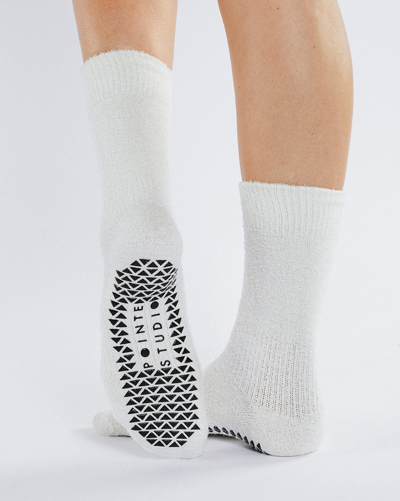 Pointe Studio Happy Cloud Crew Grip Ankle Sock - Womens - Bone
