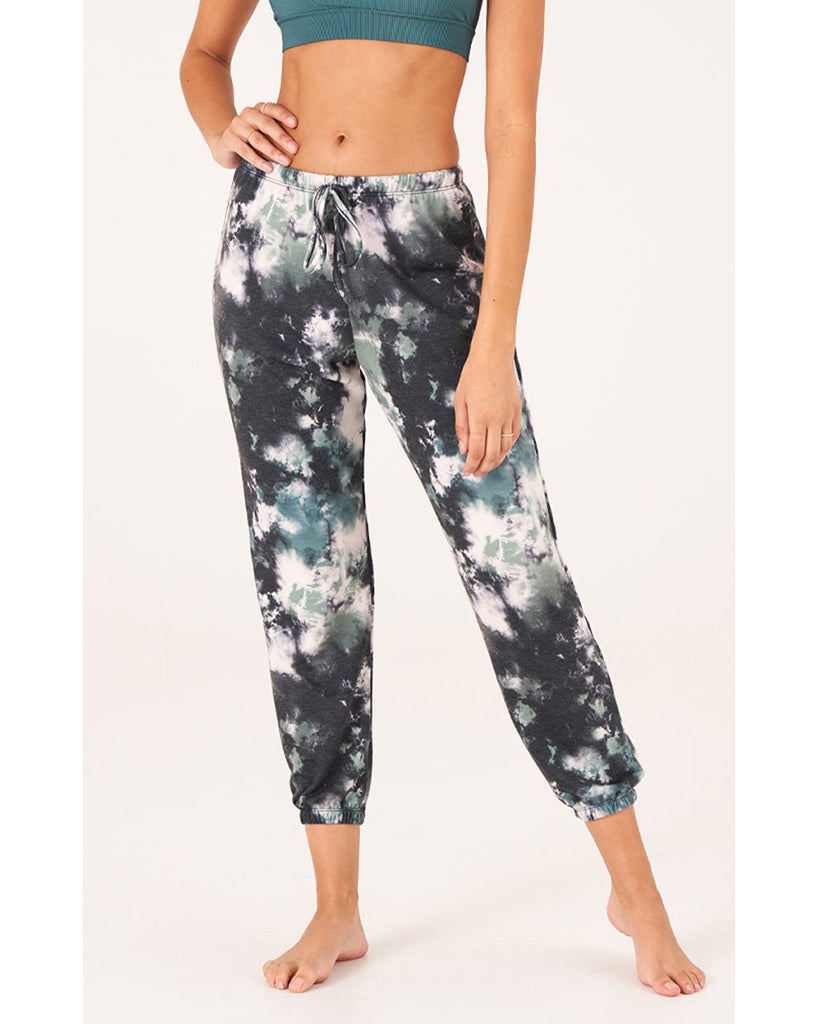 https://www.dancewearcentre.com/cdn/shop/products/OnzieFrenchTerrySweatpants-2256Womens-EvergreenTieDye_1200x.jpg?v=1631754364