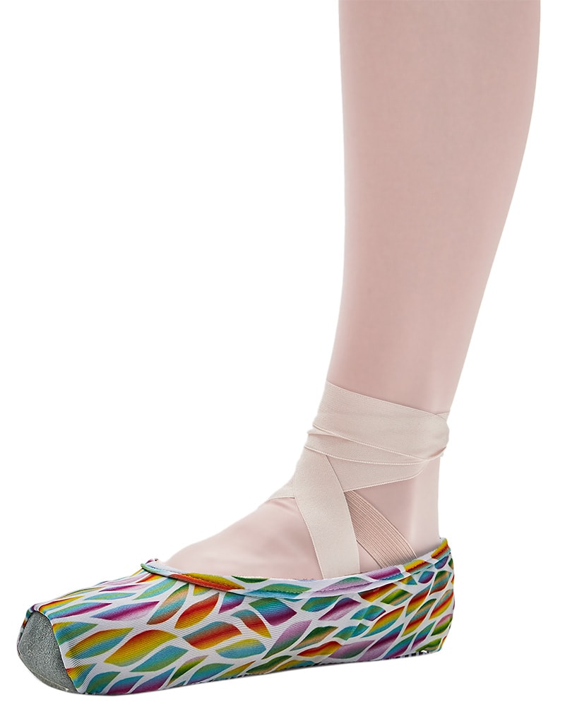 Pointe shoe clearance protectors
